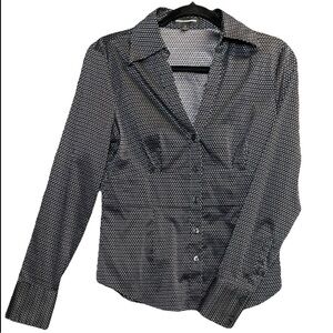 Express Design Studio Black W/White Micro Dots Fitted Top Y2K Office Sz S V-Neck